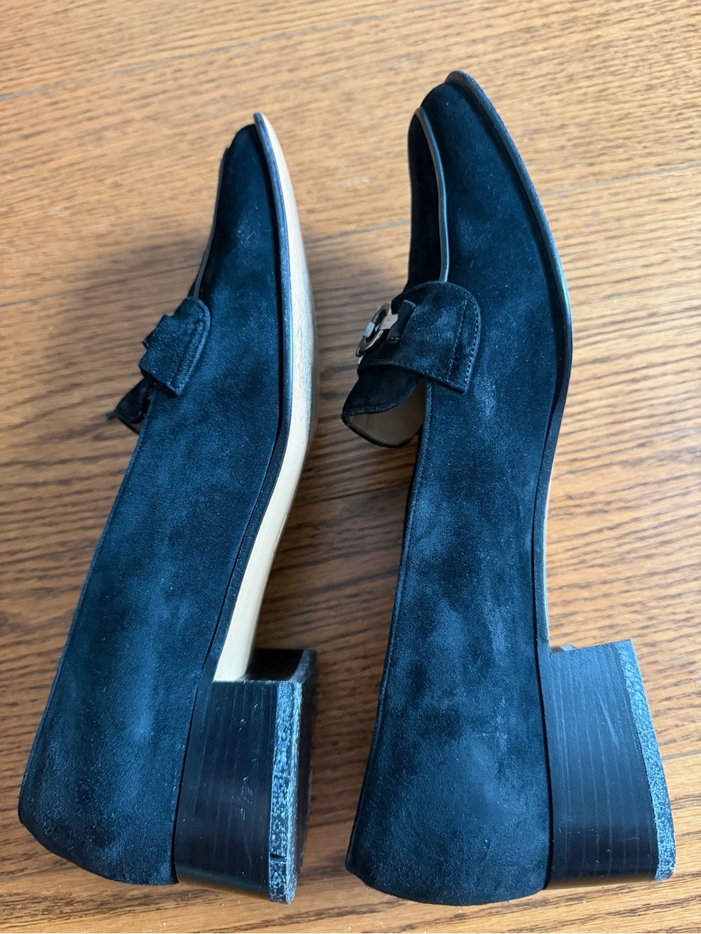 Salvatore Ferragamo Women Black Velvet Horsebit Loafers - Picture 9 of 10
